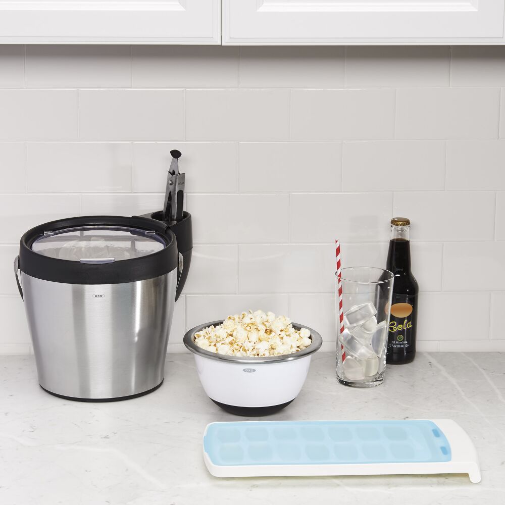 No-Spill Ice Cube Tray E9