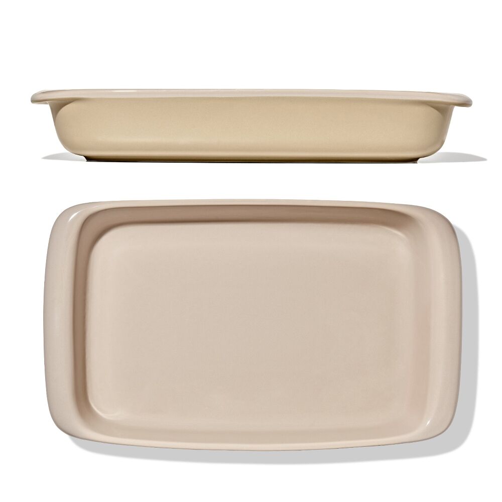 3 Qt Rectangular Stoneware Baking Dish A0