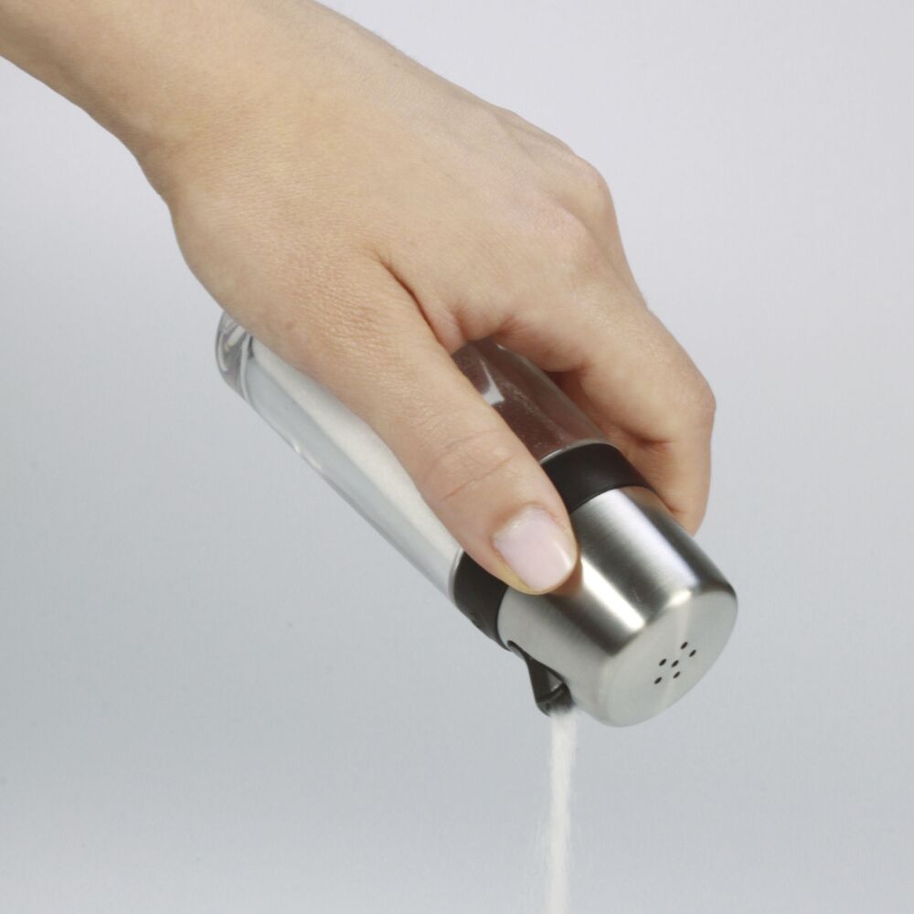 Simple Salt Shaker S8
