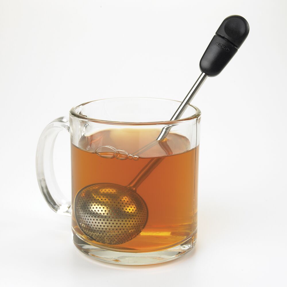 Twisting Tea Ball I0