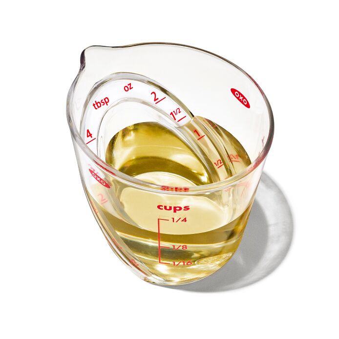 Mini Angled Measuring Cup L6