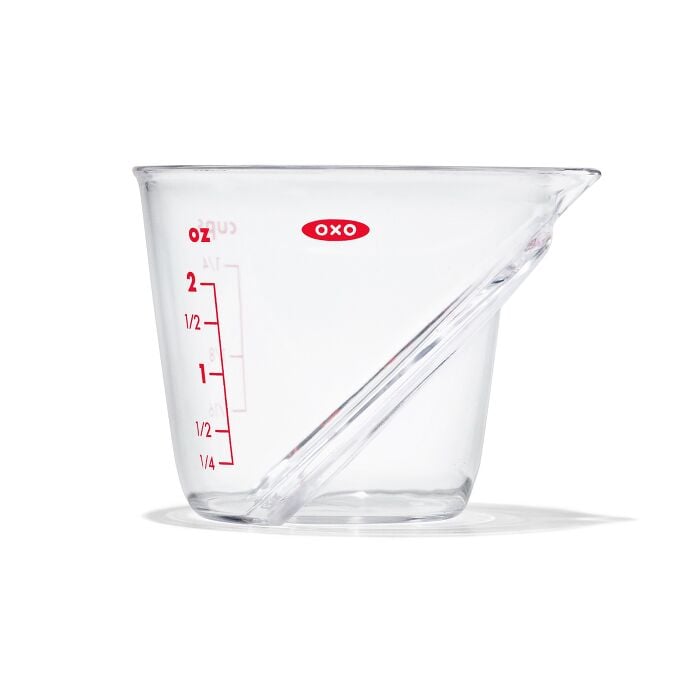Mini Angled Measuring Cup L6