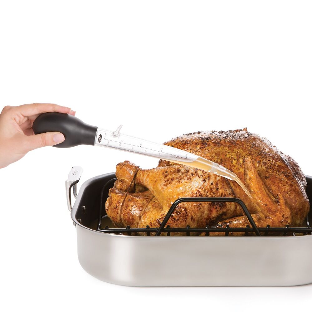 Angled Baster With Cleaning Brush A9