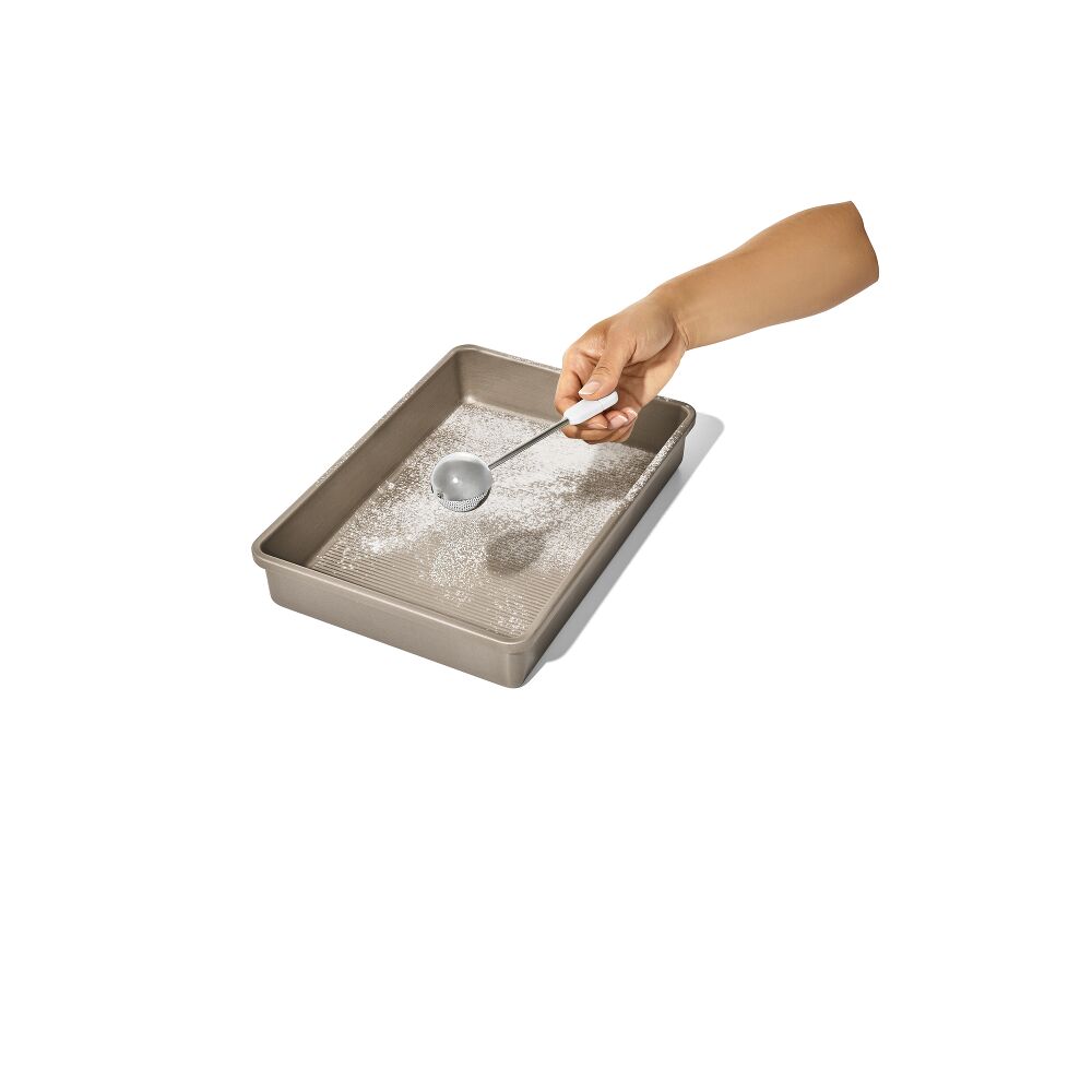 Baker's Dusting Wand D4