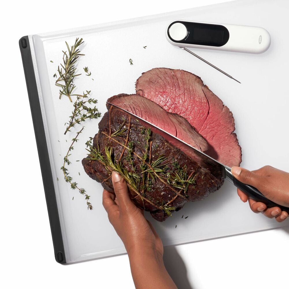 Carving and Cutting Board J1