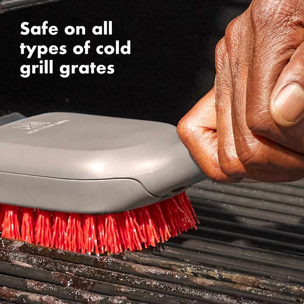 OXO Good Grips Nylon Grill Brush for Cold Cleaning Y4