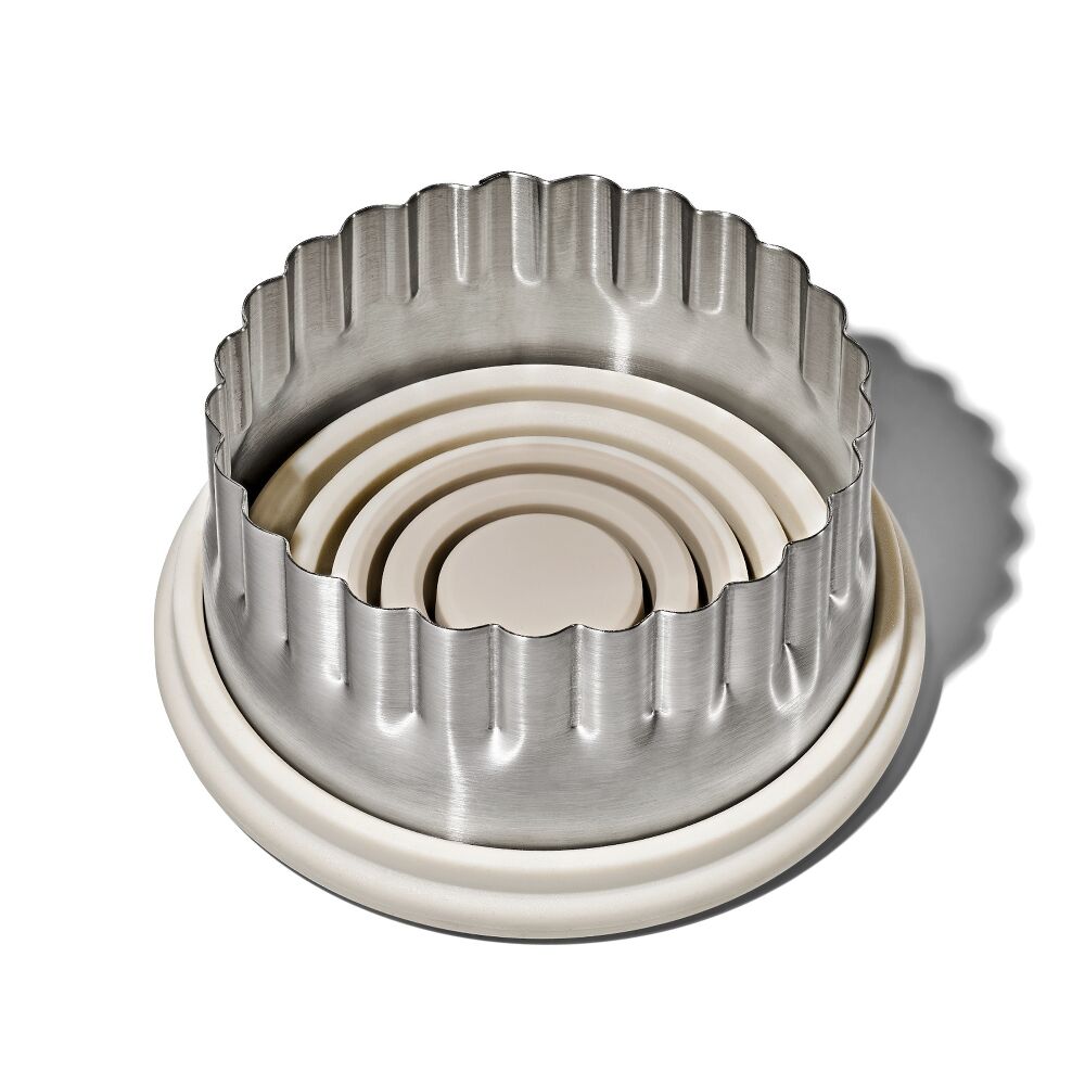 Double-Sided Cookie and Biscuit Cutter L9