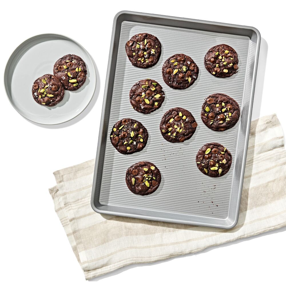 Non-Stick Pro Clear Coated Half Sheet Pan Z5