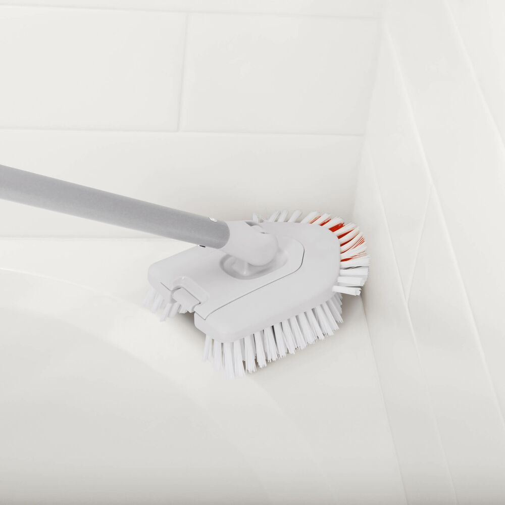 Extendable Tub & Tile Brush G3