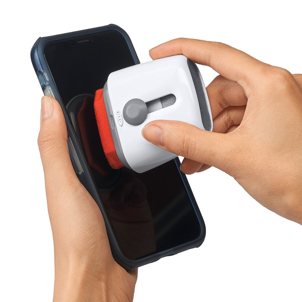 Sweep & Swipe Laptop Cleaner O5