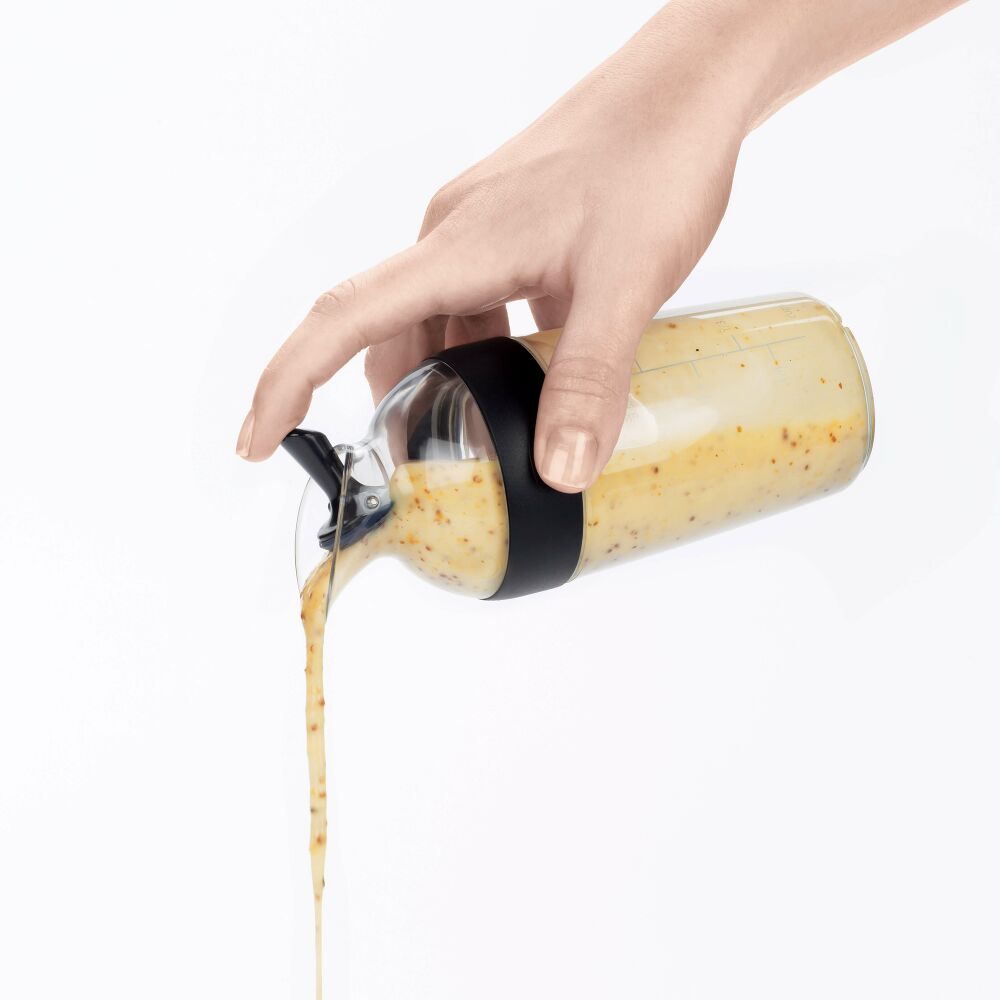 Little Salad Dressing Shaker N6