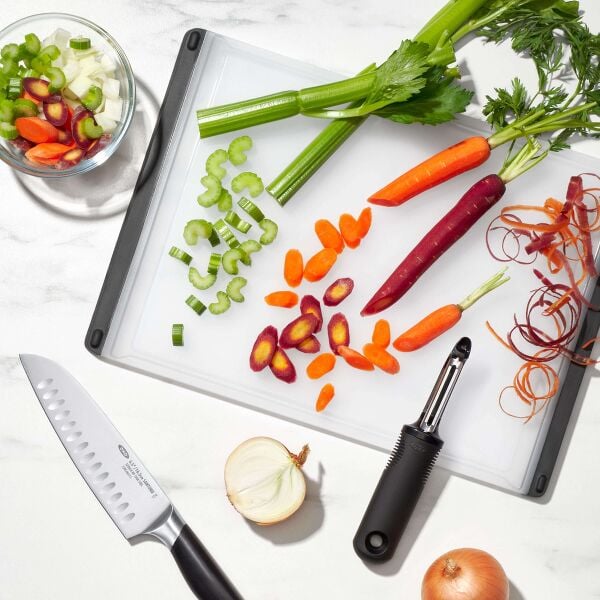Everyday Cutting Board T6