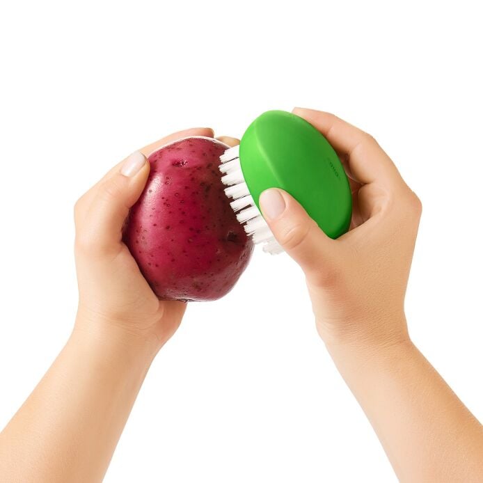 Vegetable Brush D6