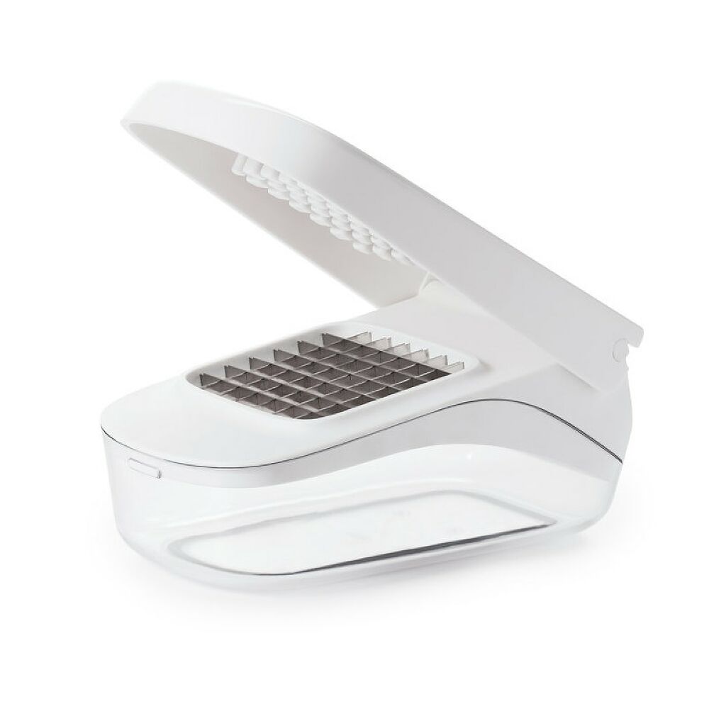 Vegetable Chopper with Easy-Pour Opening G3