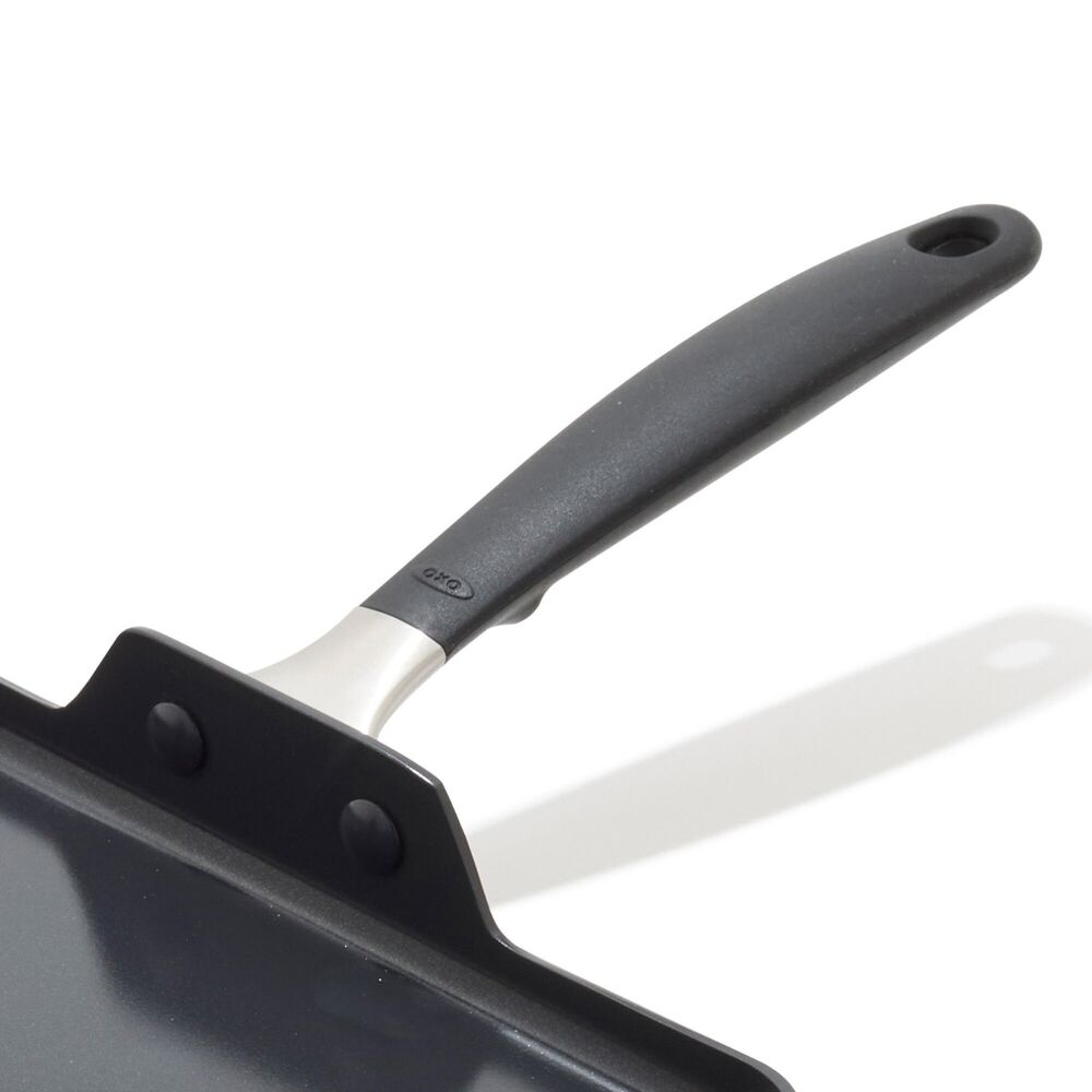OXO Stainless Steel Everyday 11 in Square Griddle J5