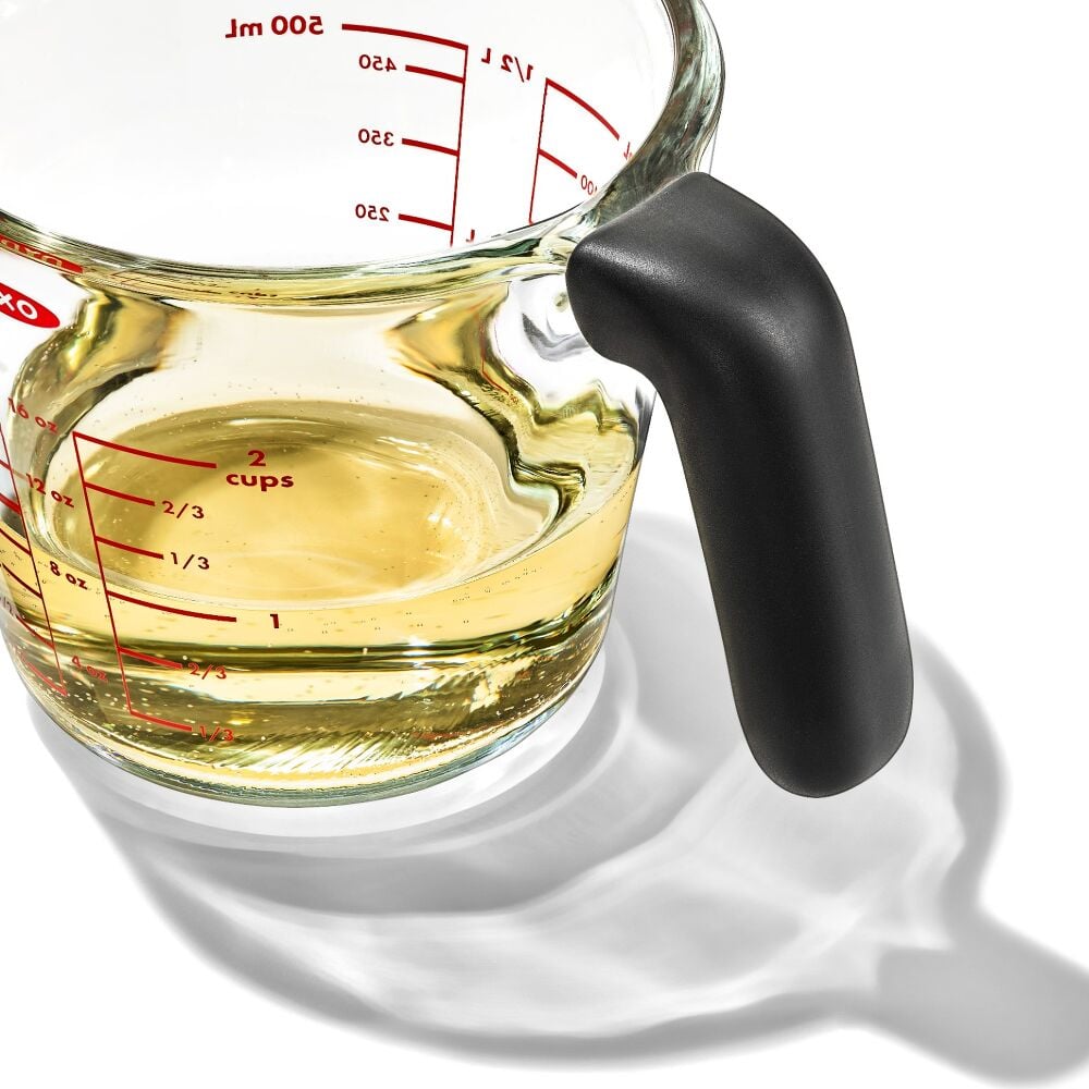 2 Cup Glass Measuring Cup with Lid Q2