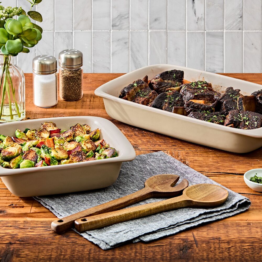 2 Qt Square Stoneware Baking Dish K1