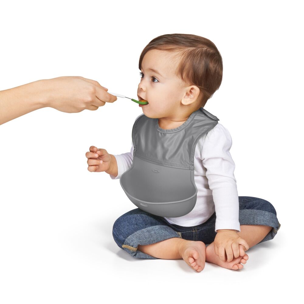 Roll-Up Bib Set I5