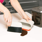 Compact Dustpan & Brush Set R0