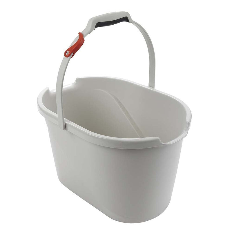 Angled Measuring Bucket D5