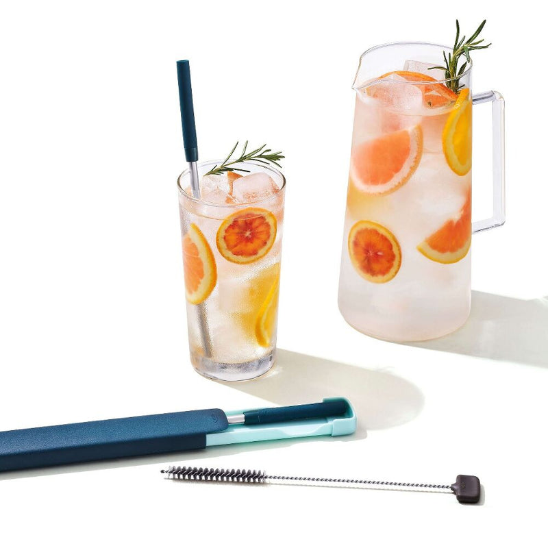4-Piece Reusable Straw and Brush Set with Case G3