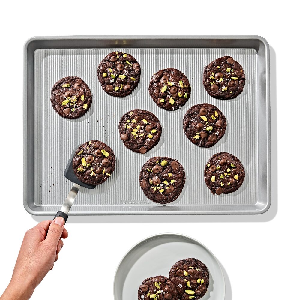 Non-Stick Pro Clear Coated Half Sheet Pan Z5