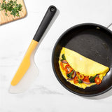 Flip & Fold Omelet Turner Z5