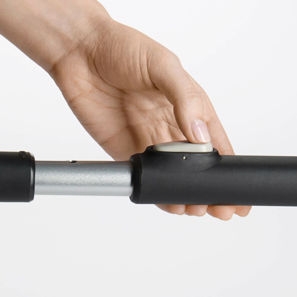 Extendable Twister Snow Brush E7