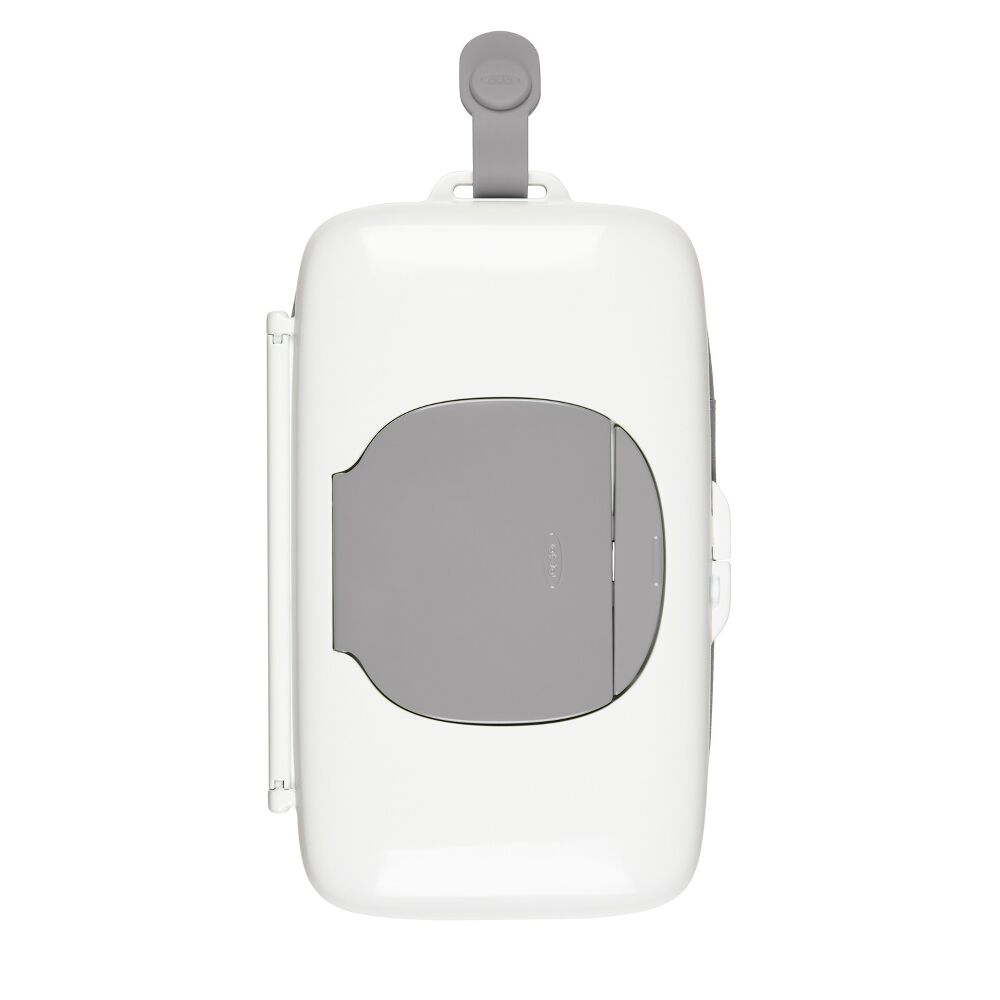 On-the-Go Wipes Dispenser with Diaper Pouch W9