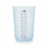 4 Cup Squeeze & Pour Measuring Cup K5