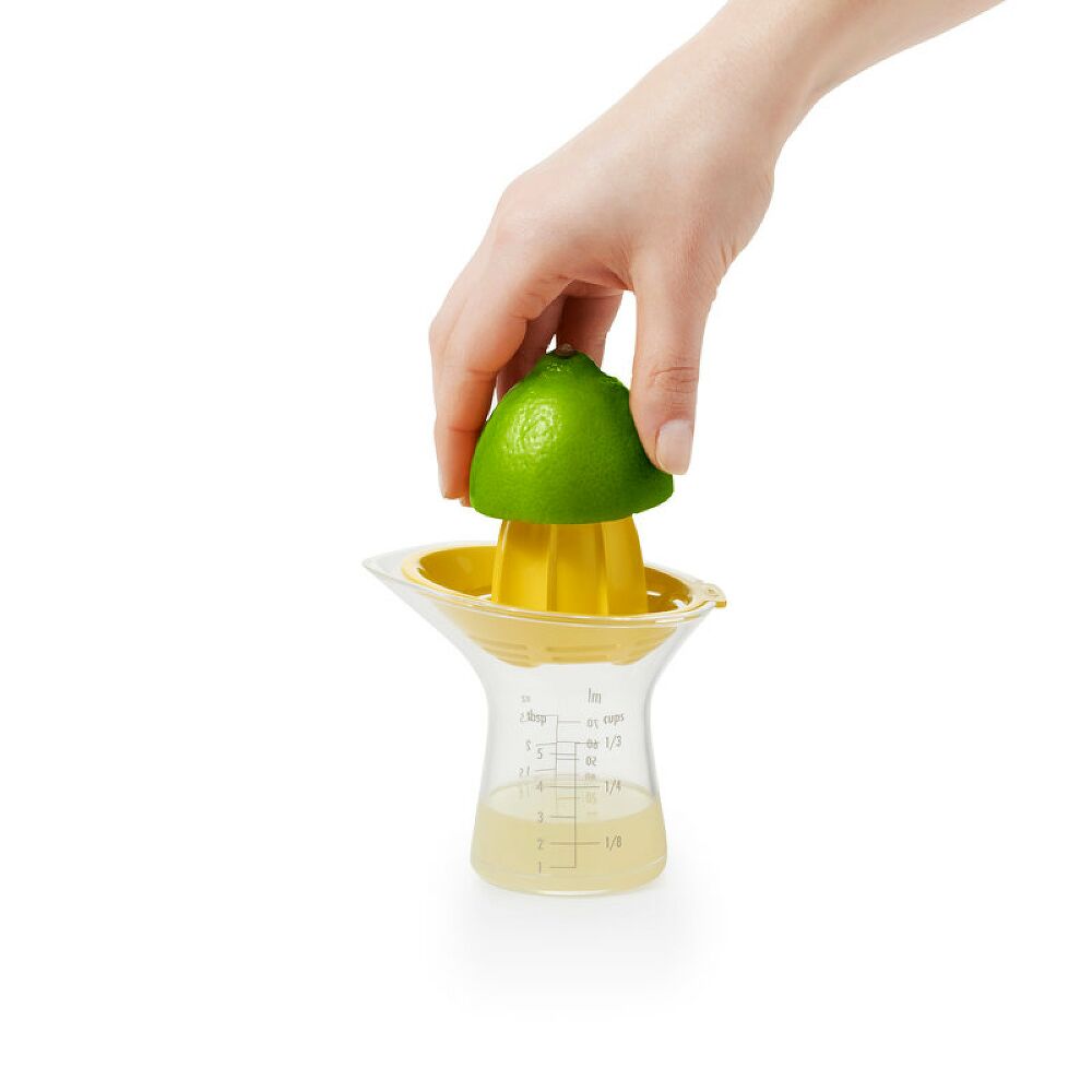 Small Citrus Juicer I4